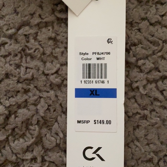 Calvin Klein performance coat. - Picture 5 of 5